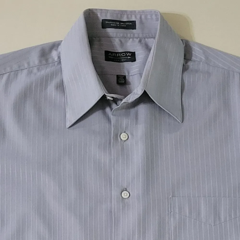 Arrow Wrinkle Free Men's Blue Button-down Short Sleeve Shirt